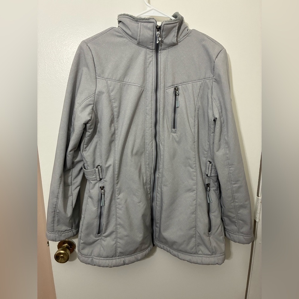 ZeroXposur Women’s Plush-Lined Soft Shell Jacket in smoke gray Size M